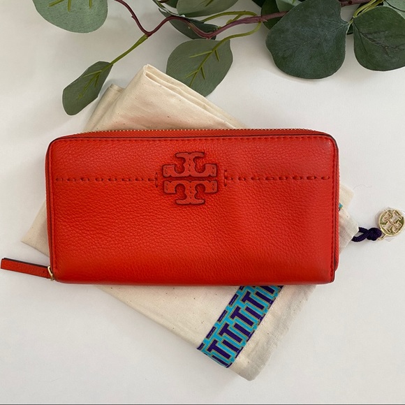 Tory Burch Handbags - Tory Burch McGraw Zip Continental Wallet